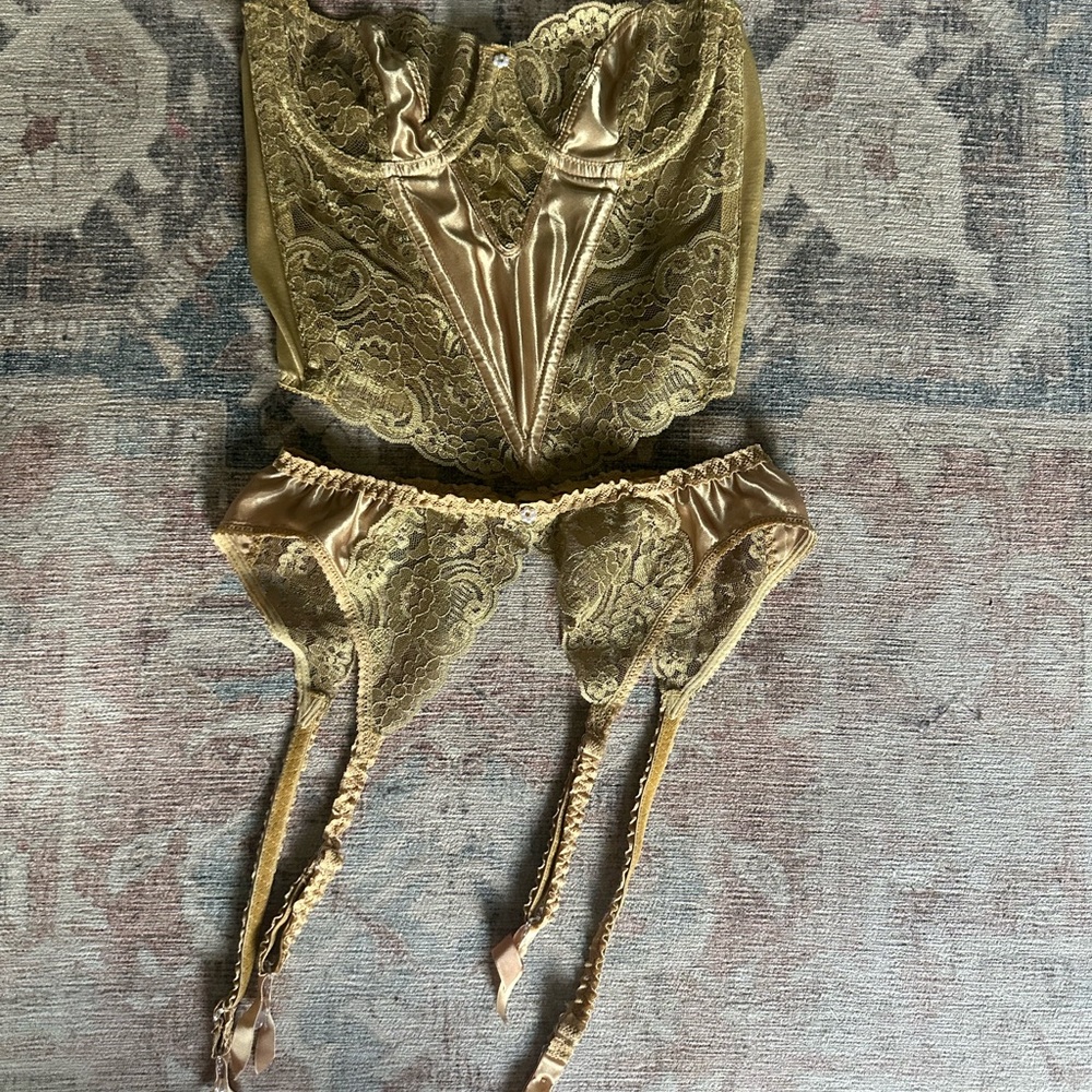 Gold Lace Bustier and Garter Set vintage Dior